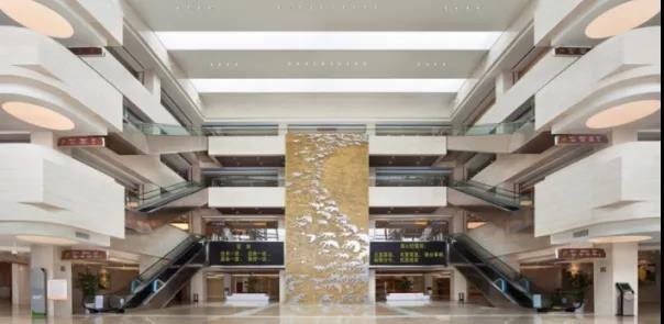 醫院藝術裝飾與醫院空間如何融合才能更好發揮療愈作用？