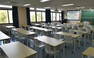 學(xué)校多媒體教室的防靜電裝修? 學(xué)校多媒體教室的防靜電裝修?